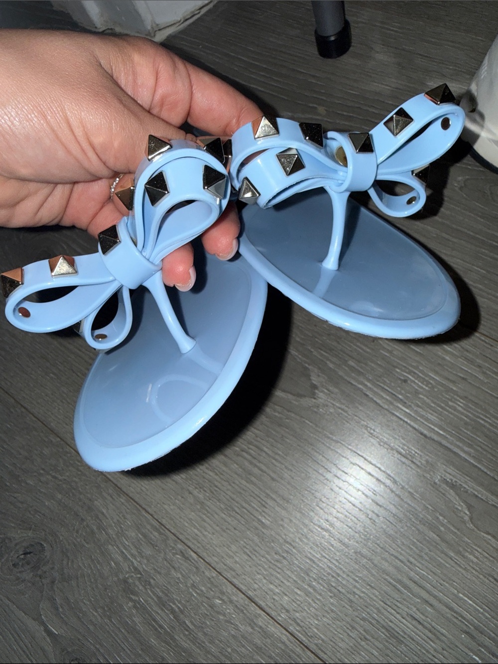 Valentino Garavani Rockstud PVC Thong Sandals - Picture 7 of 8